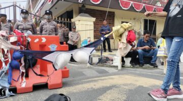 Demo Jilit II Peserta Aksi Bawa BH, Kapolrestabes Medan Diminta Tepati Janji dan Tangkap Mamak Maling